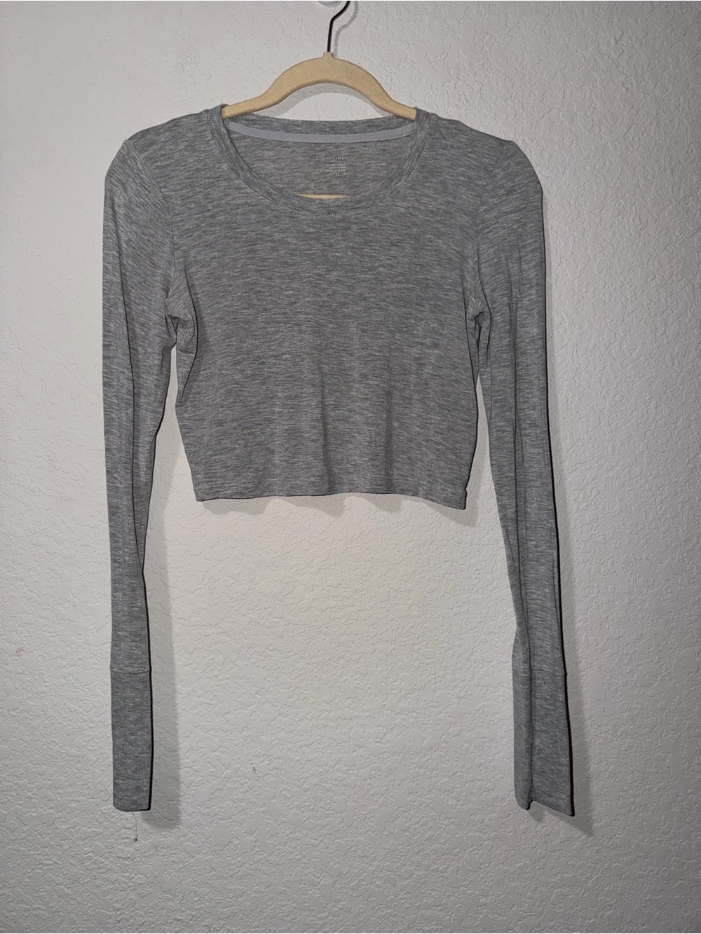 Offline by aerie Gray Long-Sleeve Cropped Top
